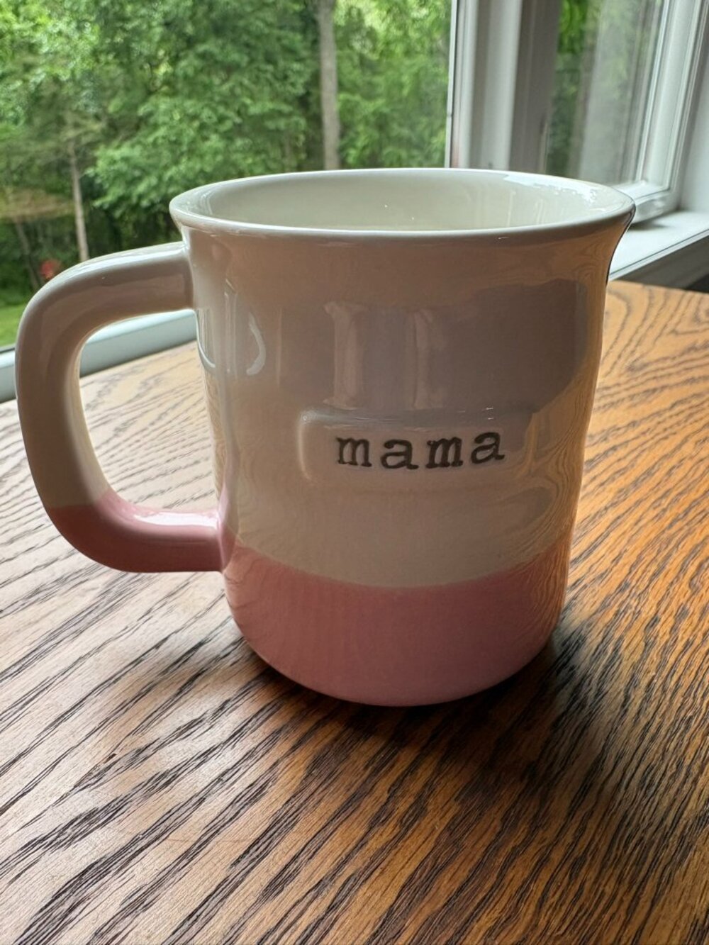 Pink and white "mama" 12 ounce mug